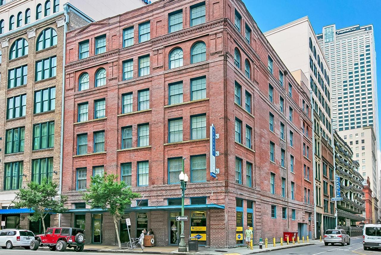 Spacious Condos Steps Away From French Quarter New Orleans Exterior photo